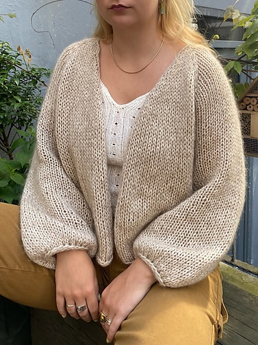 Enkelt og greit Chunky Cardigan - Katrine Hannibal at Önling