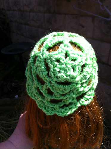 A Lacy Hat for Claire photo 3