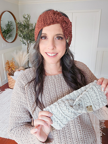Twisted Wheat Stitch™ Earwarmer photo 2