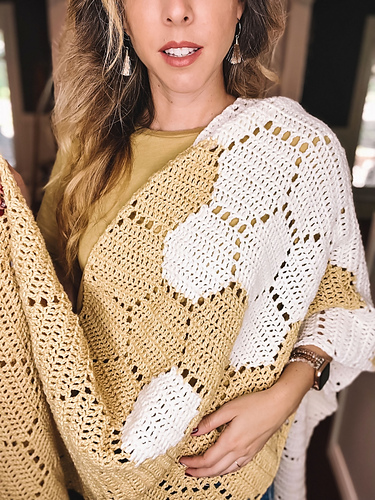 Modern Honeycomb Crochet Shawl photo 5