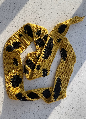 Banana Slug Scarf