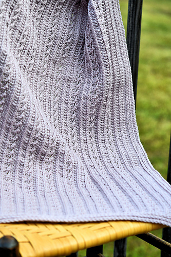 Ravelry: Sweet Pea Baby Blanket pattern by Kim Guzman