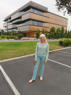 For a look inside this amazing Sunnyvale, CA Google building:  https://www.youtube.com/watch?v=JHnR-HdvTAA&t=17s