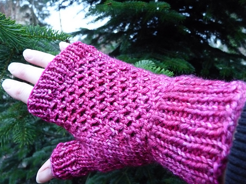The Bee's Knuckles photo 6