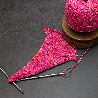 Teil 1 - 35 Mittelmaschen, 21 cm, Verbrauch 6g