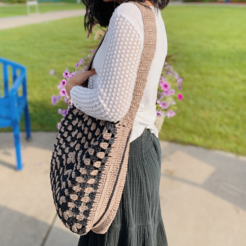 Granny square tote bag photo 3