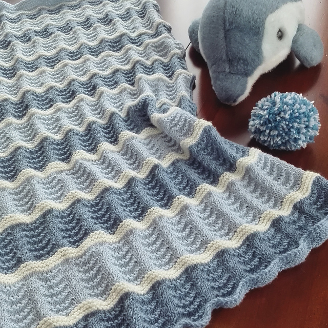 Ravelry Waves baby blanket pattern by Knitting For Breakfast