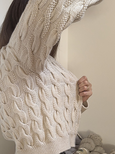 Knitonomy Pearl Genser - Magdalena Parker