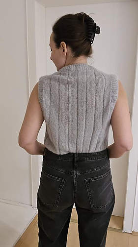 LALOUKNITS Fluff Fine