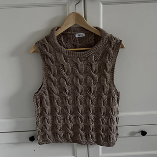 Ravelry: The Knitonomy Pearl Vest pattern by Magdalena Parker