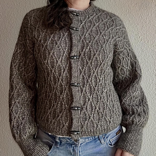 LALOUKNITS Fluff