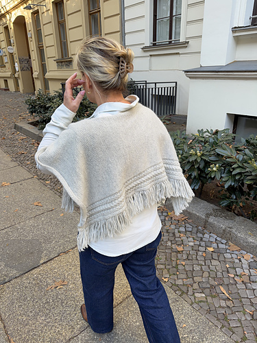 Taylor Poncho