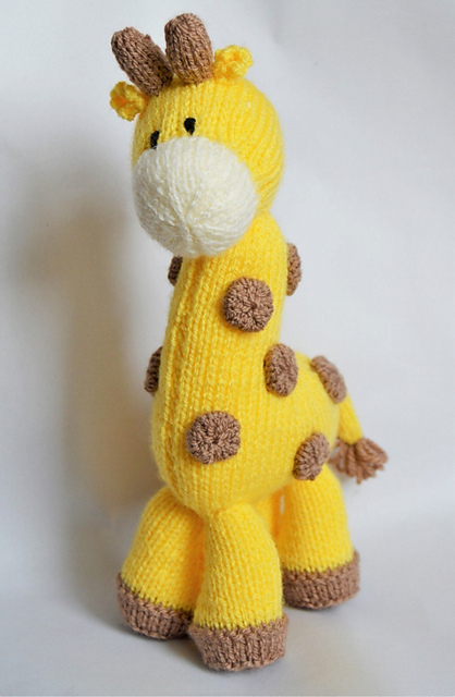 giraffe soft toy pattern
