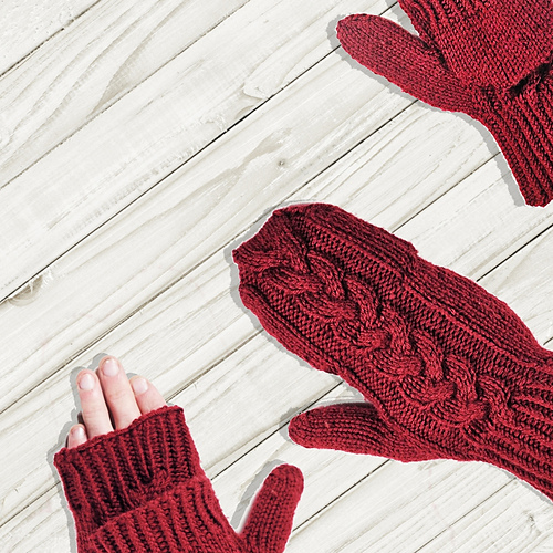 Convertible Cabled Fingerless Mitts photo 5