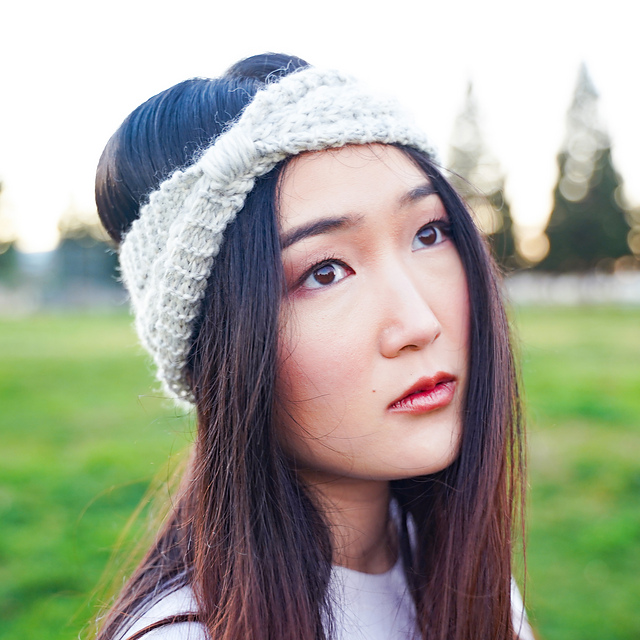 Folded Edge Cable Headband