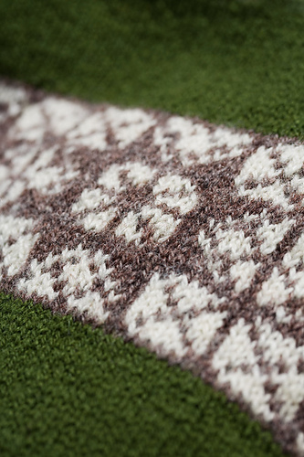 Grønn genser med stjerner - Photo: Åse Holte