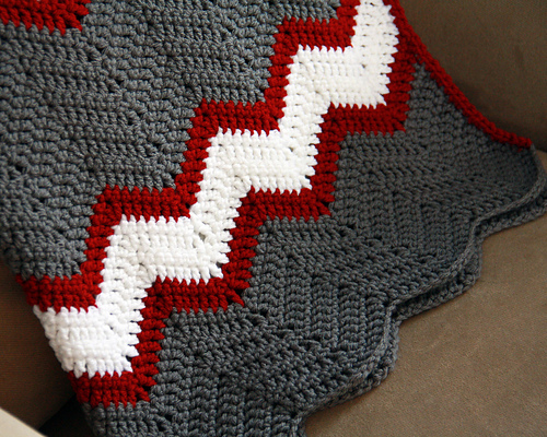 Vintage Chevron blanket photo 3