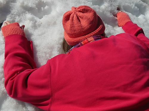 Pushover Fingerless Mitts and Hat photo 1