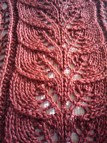 Column of Leaves Scarf photo 3