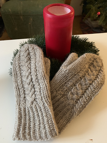Tiilda Mittens photo 11