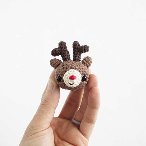 Mini Reindeer photo 1