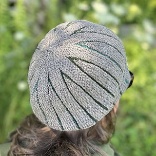 Detail view from top of hat.