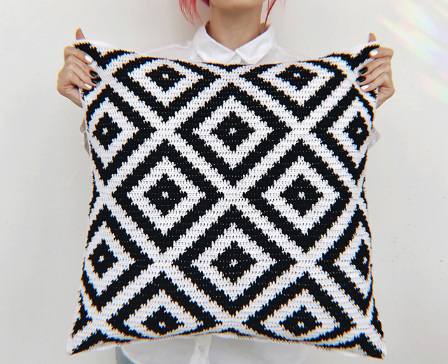 scandinavian pillow