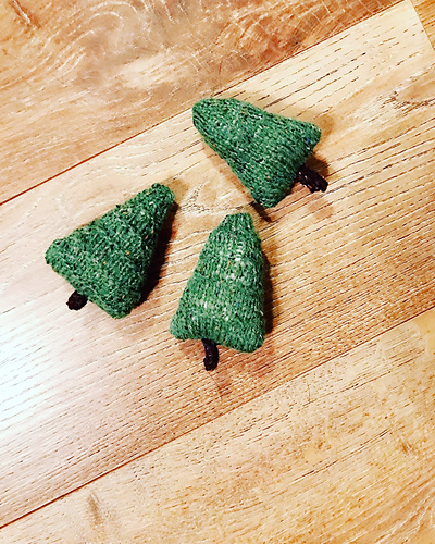 Strikka juletre - Lena Kristine Kvile