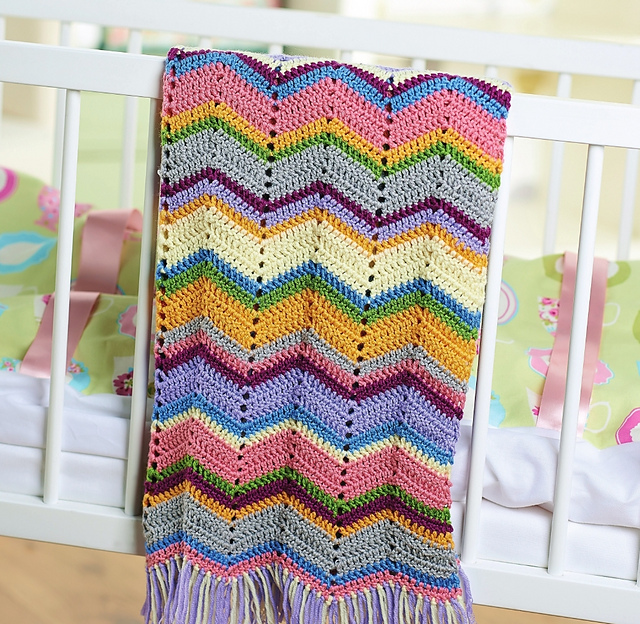 Ravelry Zigzag blanket pattern by Corinne Bradd