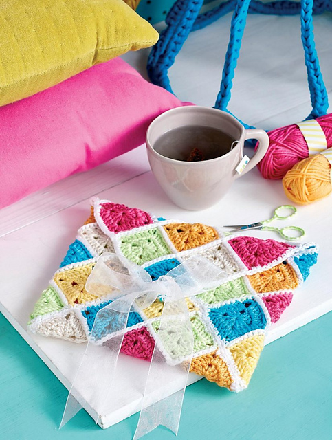 Granny Square Clutch