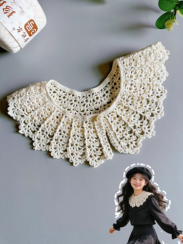 Collar: Vintage Lace False