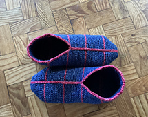 Couldn’t stop myself in taking this photo, as I loved the original so much, slightly different though :)