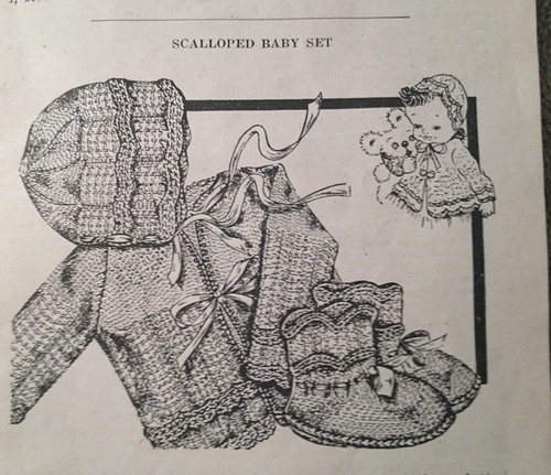 Scalloped Baby Set photo 1