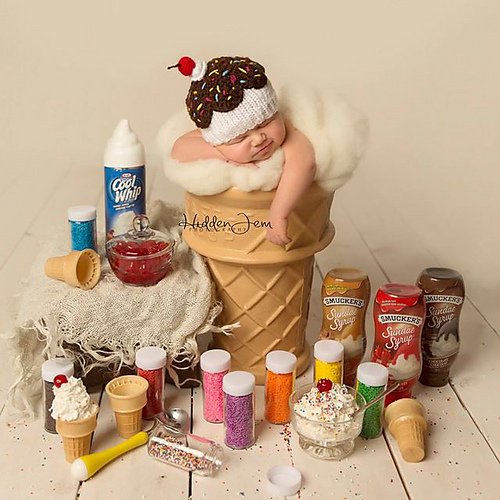 Ravelry Ice Cream Beanie pattern by Catherine Anfield