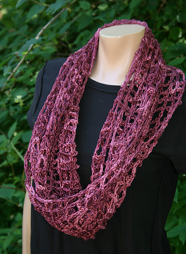 Ravelry: Stacked Ladders Cowl pattern by Linda Dean