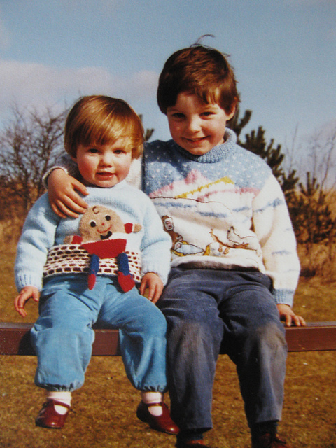Ravelry: Humpty Dumpty Sweater pattern 