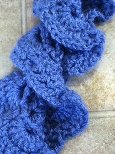 Curly Swirly Scarf photo 2