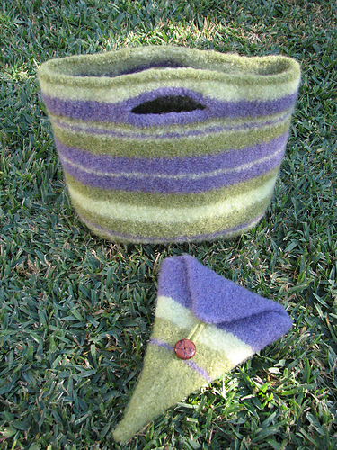 Knitted and Felted Handbag/Purse #1 photo 1
