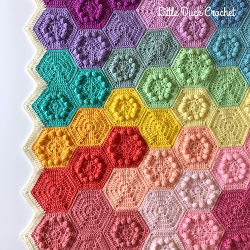 Ravelry: Hexi Bobble Blanket pattern by Little Duck Crochet
