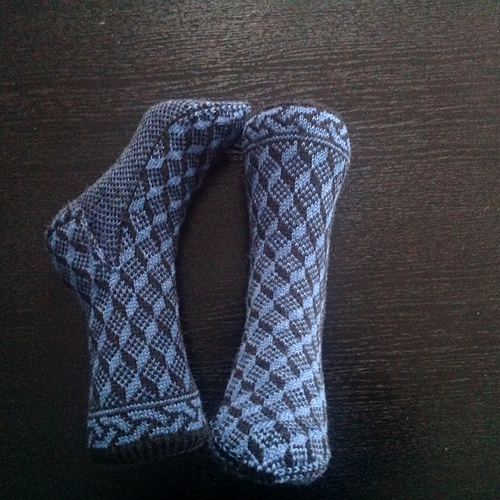 Ravelry liwes' Blue and black socks