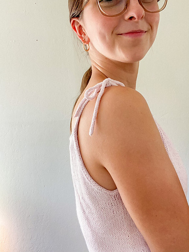 トップス Chenille yarn wholegarment camisole Vassarette Women's Microfiber Camisole 17072, Black Sable