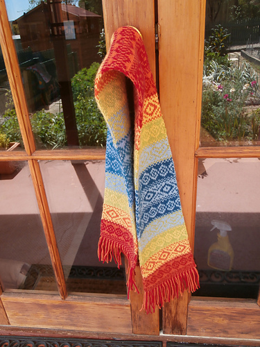 Rainbow scarf & hat photo 1