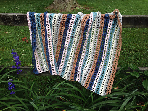 Lightweight Lengthwise Afghan photo 5