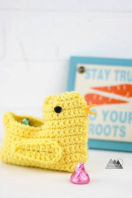 85 Free Crochet Farm Animals Patterns 56 Mini Easter Chick Basket Crochet Pattern