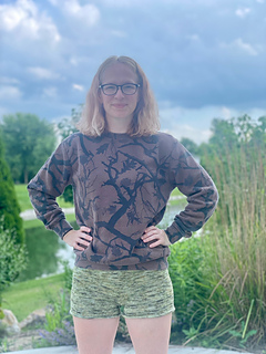 Knit to 81cm waist and 93cm hip measurements