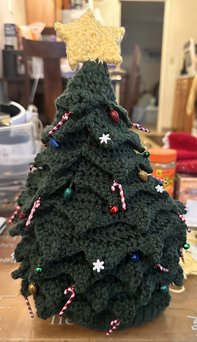 This is another angle of the toddler/child size hat, made with size H (5 mm) and it can stand on its own for the most part