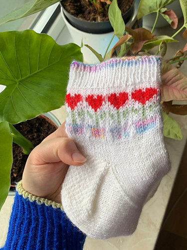 Blomstrende hjerter sokker - MAAN knitwear