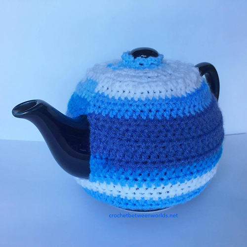 Ravelry Super Simple Tea Cosy pattern by Michelle Westlund