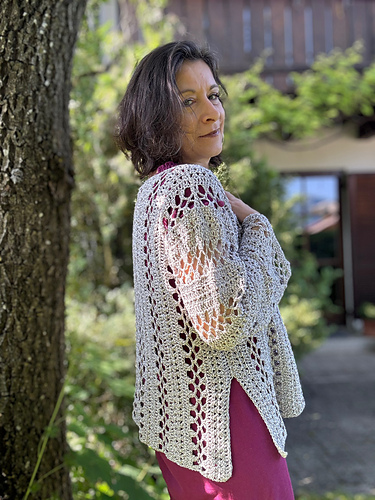 Azalee Pullover & Shirt photo 10