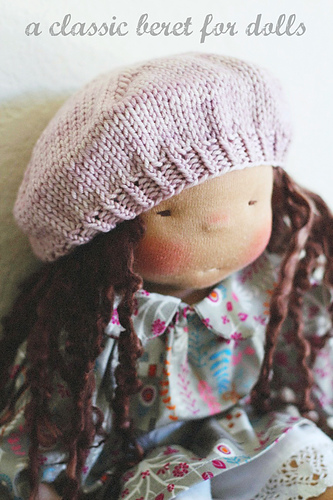 Classic Beret for Dolls photo 1